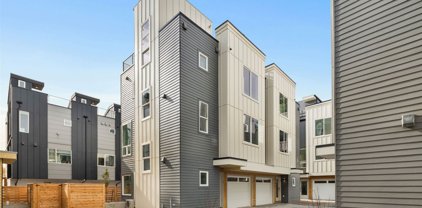 9209 B 14th Ave NW, Seattle