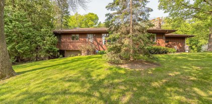 20521 Akin Road, Farmington