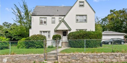 149 Remington Place, New Rochelle