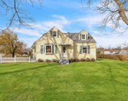 47 Susan Ave, South Hadley image