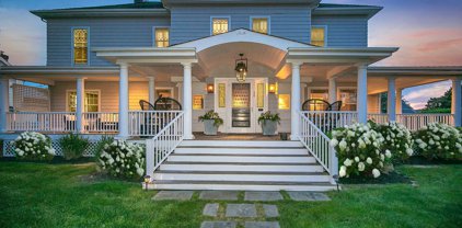 26 River Avenue, Monmouth Beach