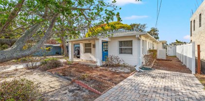 322 129th Avenue E, Madeira Beach