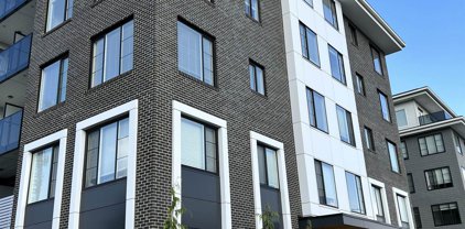 15815 85 Avenue Unit 401, Surrey
