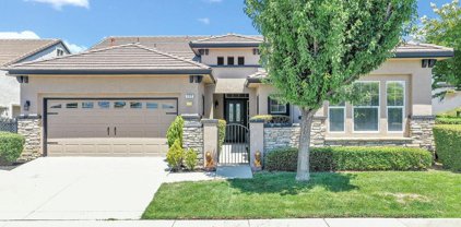 777 Franklin Dr, Brentwood