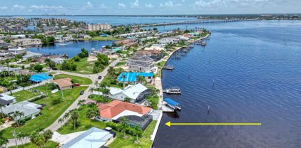 1608 Edith Esplande, Cape Coral