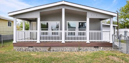 616 S Hawthorne St., Kennewick