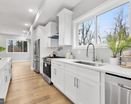 2760 Millers Way Dr, Ellicott City