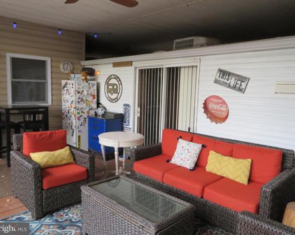 6-12 Poison Oak Rd, Falling Waters