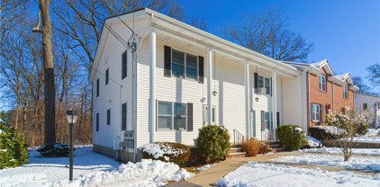 121 Forestwood Drive Unit 14A, North Providence