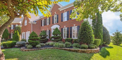 5497 Sherman Oaks Ct, Haymarket