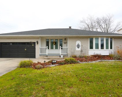 97 Dorset Drive, Lancaster