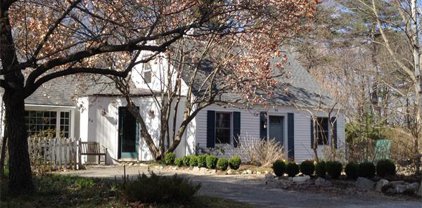 94 Upland Rd, Concord