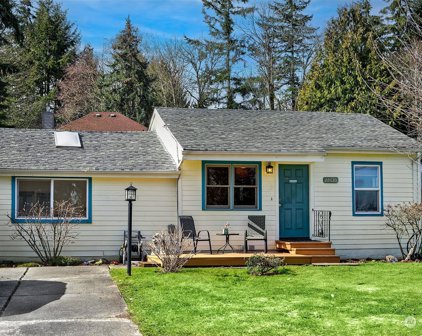 22630 48th Avenue W, Mountlake Terrace