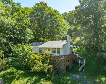 29 Sloan Tract Rd, Oakland