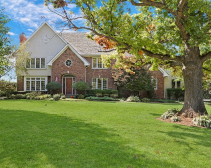 5511 Hilltop Lane, Libertyville
