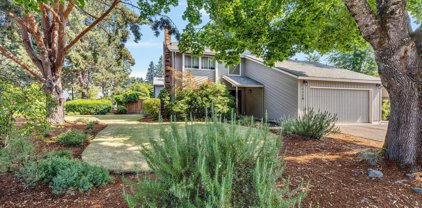 1110 STONEWOOD CT, Gladstone