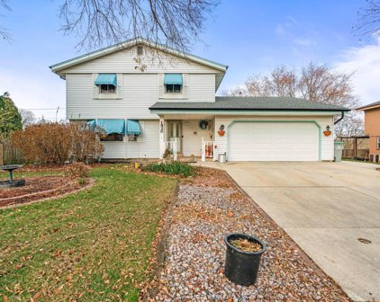 1920 West Goldcrest Avenue, Milwaukee