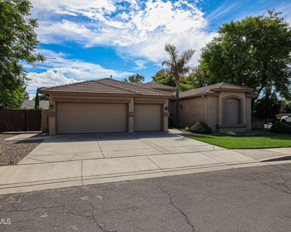 2293 E Waterview Place, Chandler