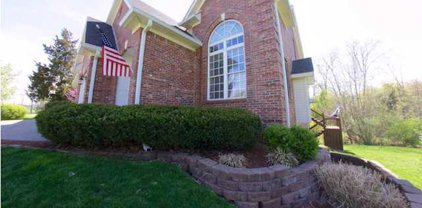 508 Wood Springs Rd, La Grange