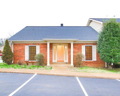 401 Brentwood Pt, Brentwood