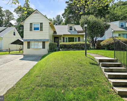 13302 Grenoble Dr, Rockville