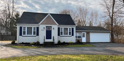 1397 Maple Road, Amherst