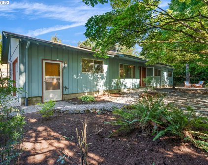 6420 CALDWELL RD, Gladstone