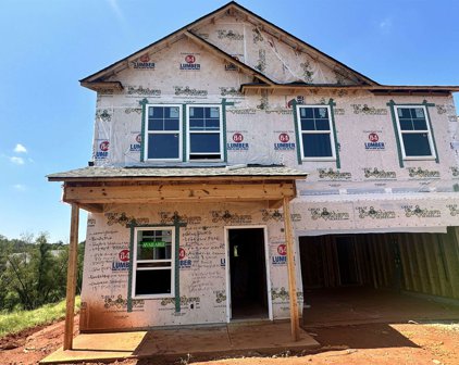 1039 Silverbend, Duncan