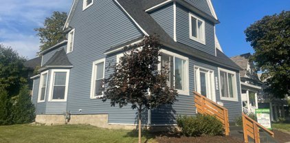 1069 Bridge Street NW, Grand Rapids