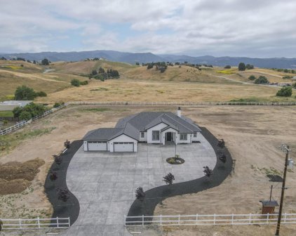 3213 San Juan Hollister Highway, Hollister