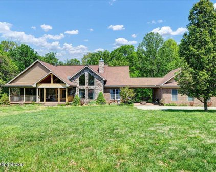680 Timberline Dr, Shepherdsville