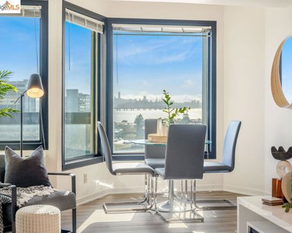 6363 Christie 1422, Emeryville