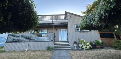 1293 Parker Street, White Rock
