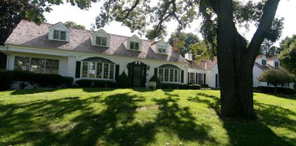 5845 Edgewood Drive, Algonquin
