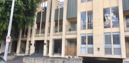 1820  Canyon Dr Unit 303, Hollywood
