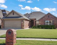 2831 N Juniper Avenue, Broken Arrow image