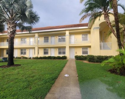 6750 Dali Avenue Unit 203, Land O' Lakes