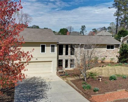 1474 Meadowcreek Court, Dunwoody
