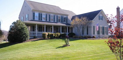 35840 Birch Hollow, Hillsboro
