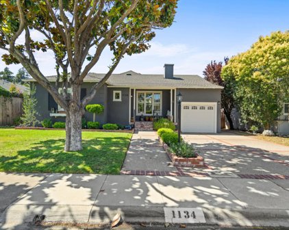 1134 Clovelly LN, Burlingame