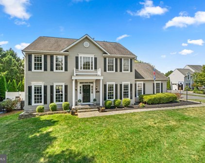 907 Alexander Dr, Westminster