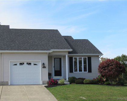4753 E Highland Parkway, Hamburg