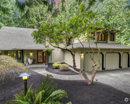 21021 NE 32nd Place, Sammamish