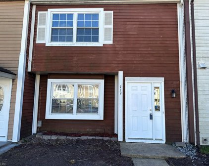 719 Spence Circle, South Central 2 Virginia Beach