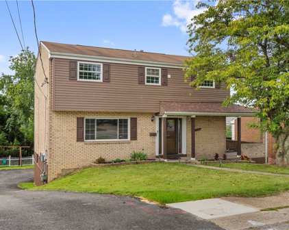 1134 Portsmouth Dr, Port Vue