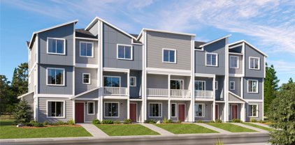 8794 Corona Court NE Unit #401, Lacey