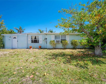 1025 Alston Lane, Englewood