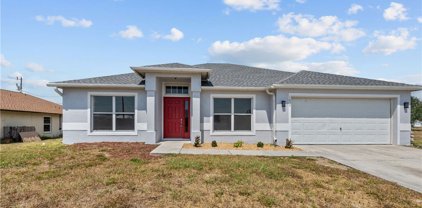 1033 Ne 15th  Lane, Cape Coral