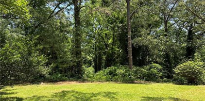 00 Harris Drive, College Park