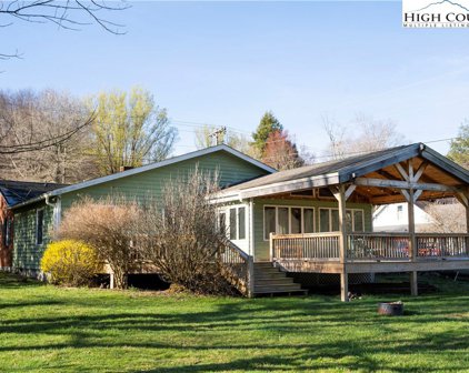2780 Broadstone Road, Banner Elk